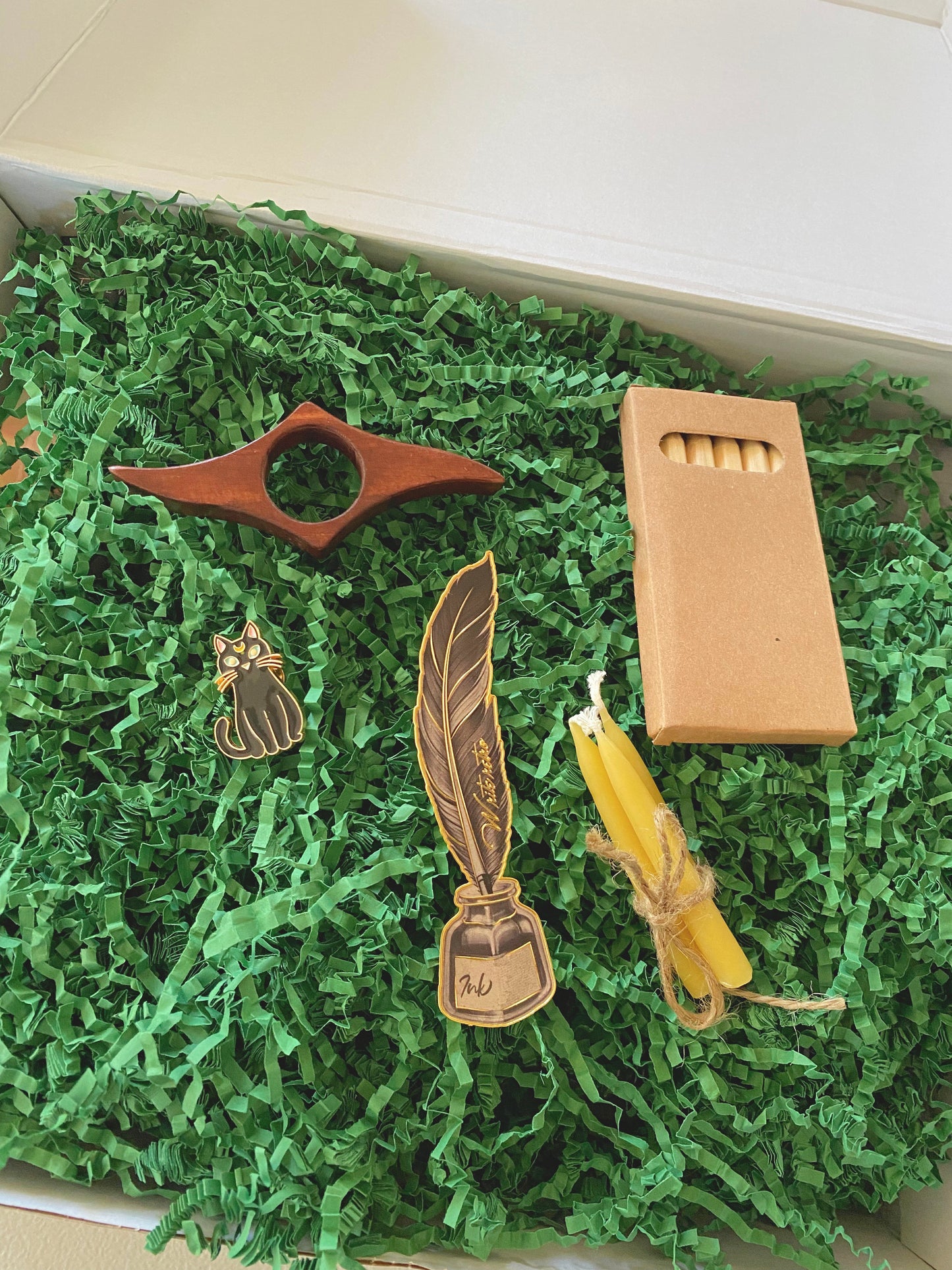 Dark Academia Deluxe Book Box | A Curated Gift Box for Book Lovers