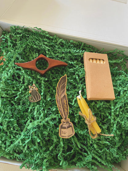 Dark Academia Deluxe Book Box | A Curated Gift Box for Book Lovers